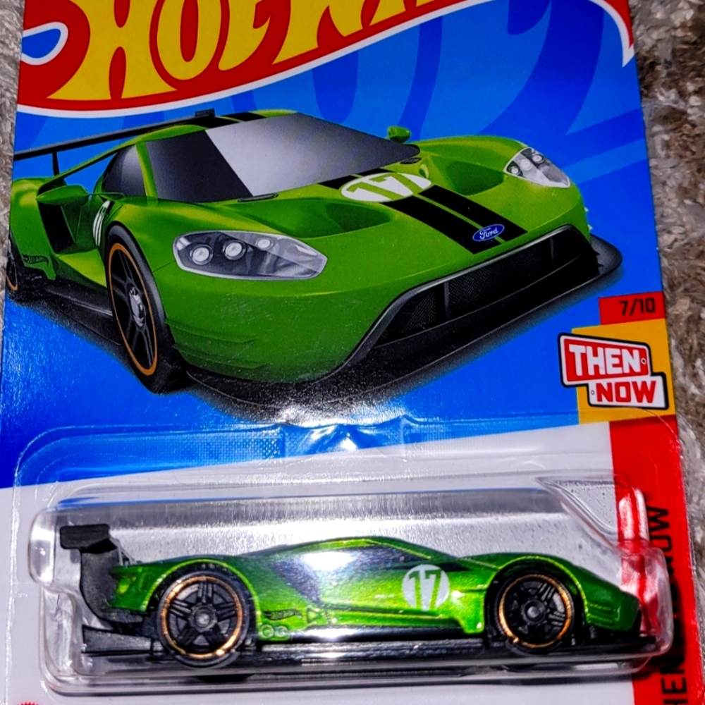 Hotwheels 2016 FORD GT RACE.